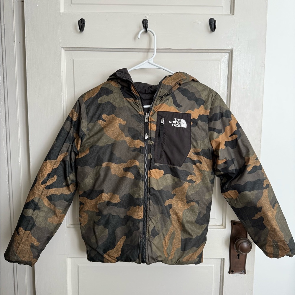 The North Face Kids Camouflage Puffer Jacket M/L
